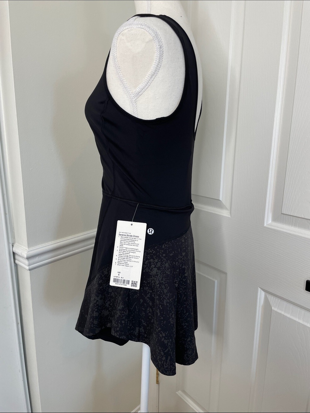NWT Lululemon Serene Stride Dress Black 6 - Picture 6 of 12
